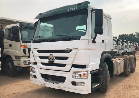 Sinotruk Used e Trator Truck Reboque 6*4 com transmissão manual