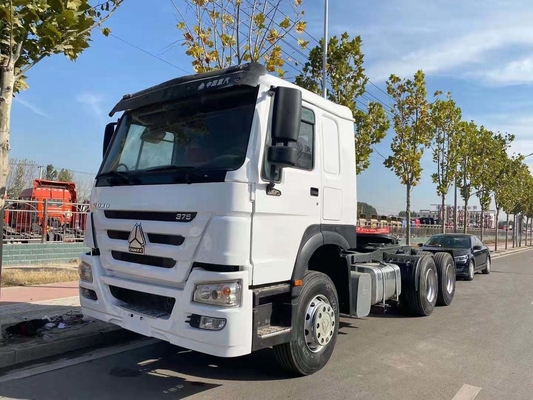 Sinotruk Used e Trator Truck Reboque 6*4 com transmissão manual