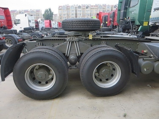 Sinotruk Used e Trator Truck Reboque 6*4 com transmissão manual