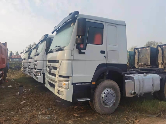 Tesouro pesado usado Sinotruk Trator Caminhão Tractor Head Trailer Reboque Norma de emissões Euro 2 certificada ISO