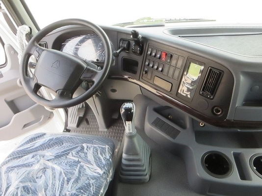 Shacman Sinotruk Heavy-Duty Como Trator Caminhão Remover Capa do Caminhão com capacidade do motor &gt;8L