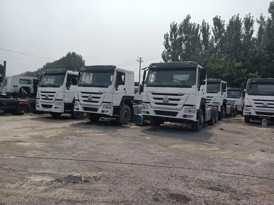 10 Wheeler Used Tractor Truck HOWO Truck Head 376-420HP com design de pneu sem tubo