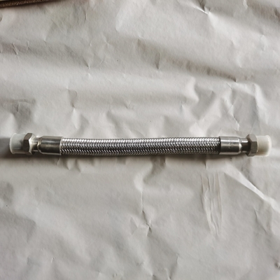 Sinotruk HOWO Peças de camião Compressor de ar Tubo de aço inoxidável Wg9100360183 Acessível