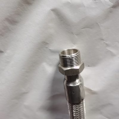 Sinotruk HOWO Peças de camião Compressor de ar Tubo de aço inoxidável Wg9100360183 Acessível