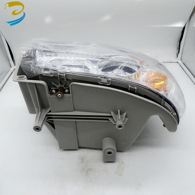 Sinotruk HOWO Head Lamp Head Light Wg9719720002 e de longa duração para todos os mercados