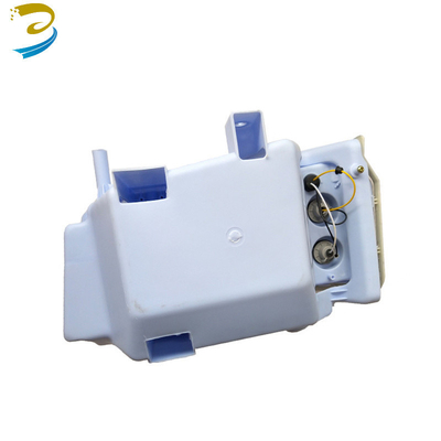 Sinotruk HOWO Wg9719720002 Montar faróis padrão direito e resistência à água