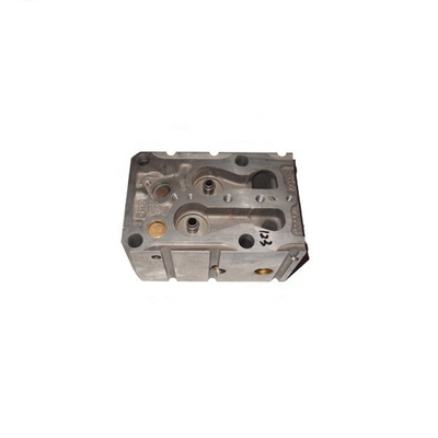 Sinotruk HOWO Wd615 Motor Diesel Cabeça de cilindro Az1095040123 Componente de carro personalizado