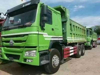 Desenho de pneus radiais Sinotruck HOWO 6X4 camião de descarga para as suas necessidades