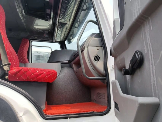 Sinotruk Shacman HOWO 371 em excelente estado.